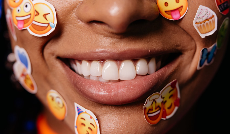 Ende der 90er geboren erobern Emojis die Kommunikation von heute – sind Sie bereit?